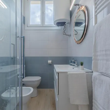 Spacious Apartment X5 With Two Balconies! Bolonia Exterior foto