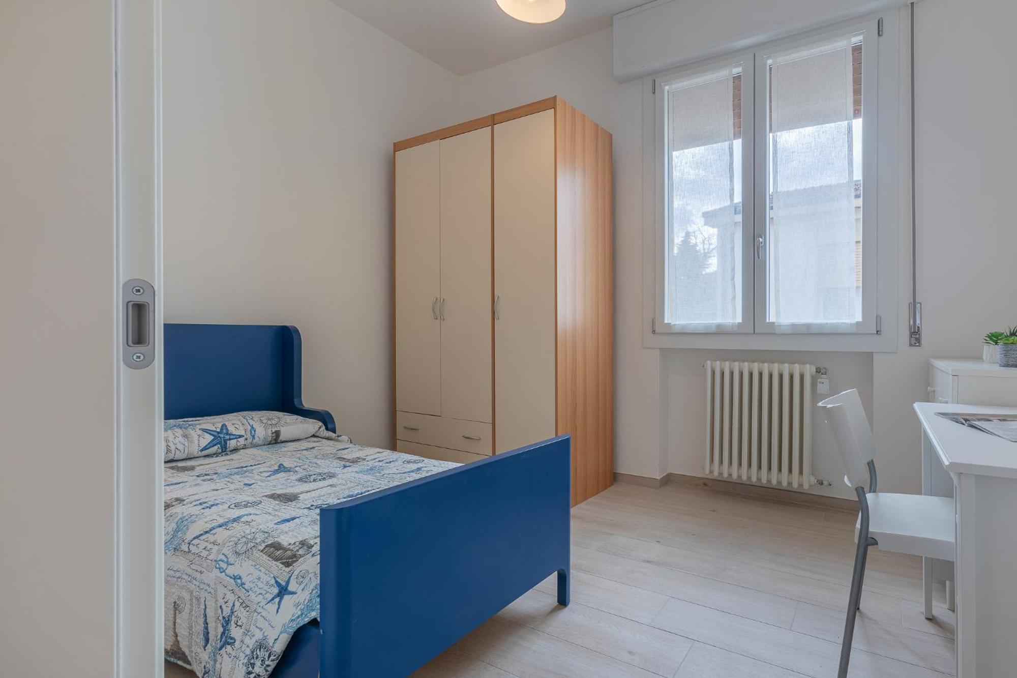 Apartment Spacious X5 With Two Balconies!