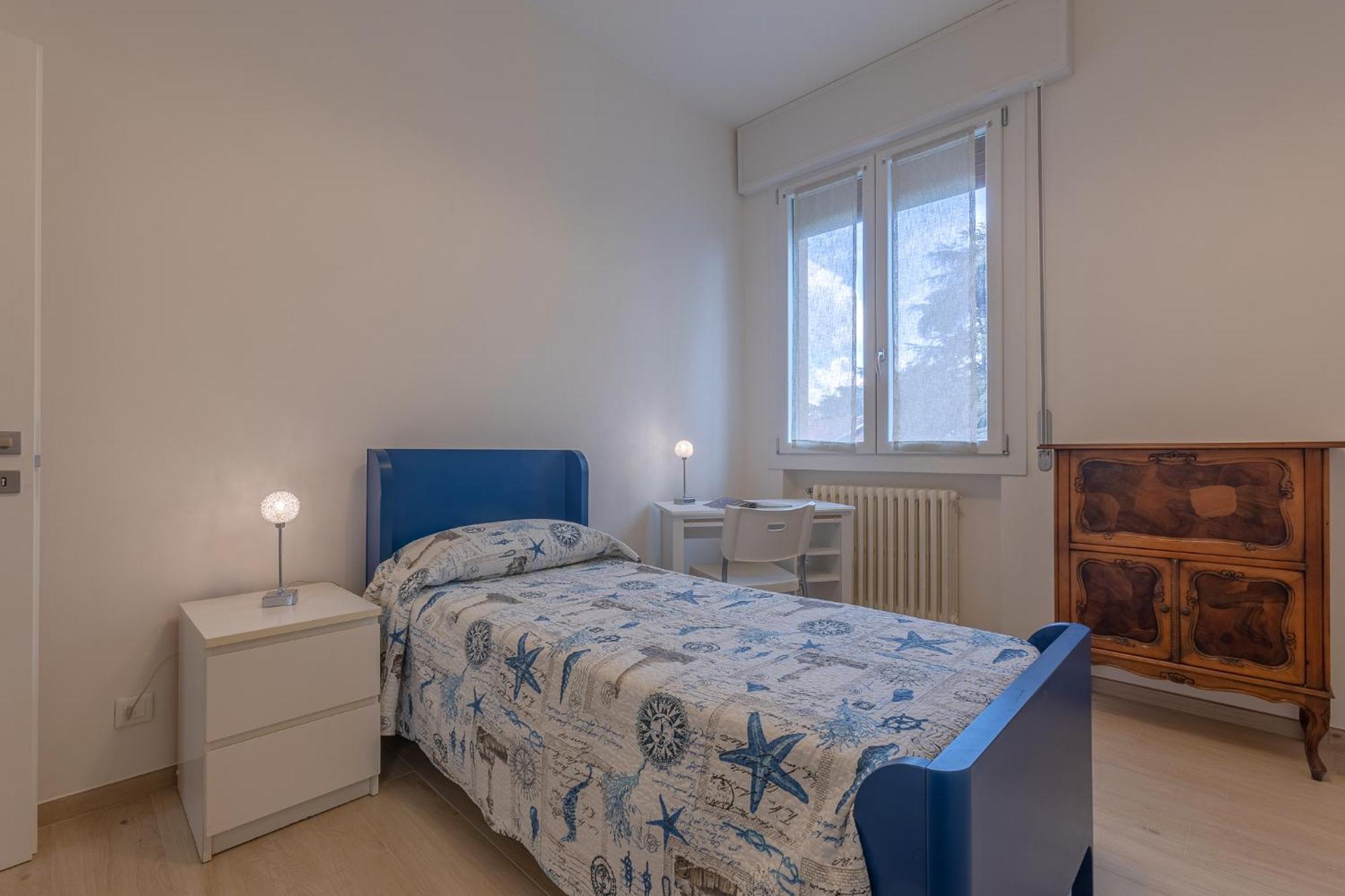 Apartment Spacious X5 With Two Balconies!